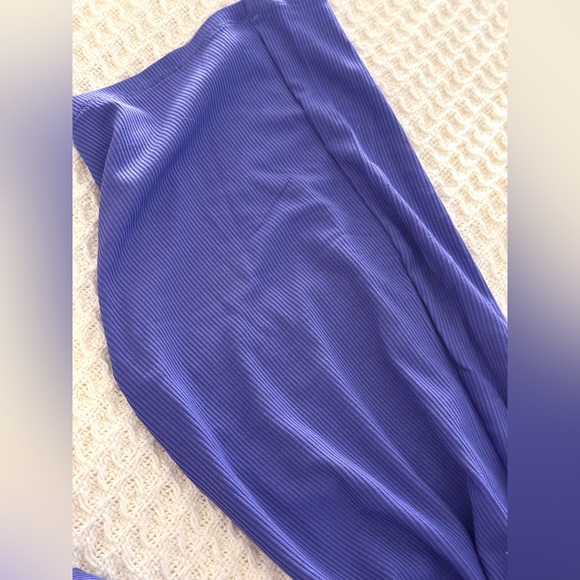 NWOT - SKIMS Soft Lounge Foldover Pant in Tanzanite, XS. Limited edition color! - Picture 4 of 4